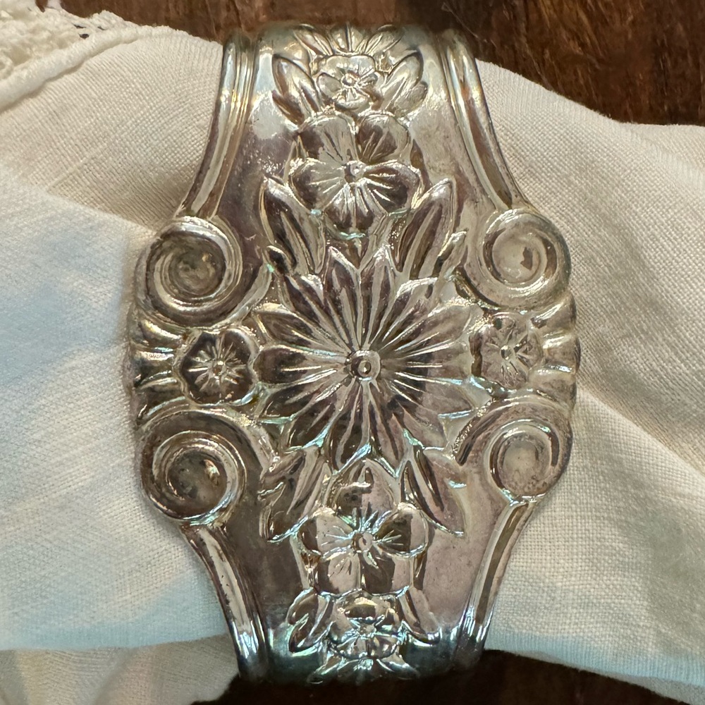 Stunning Vintage and Antique Italian Set of 4 Silver Napkin Rings!